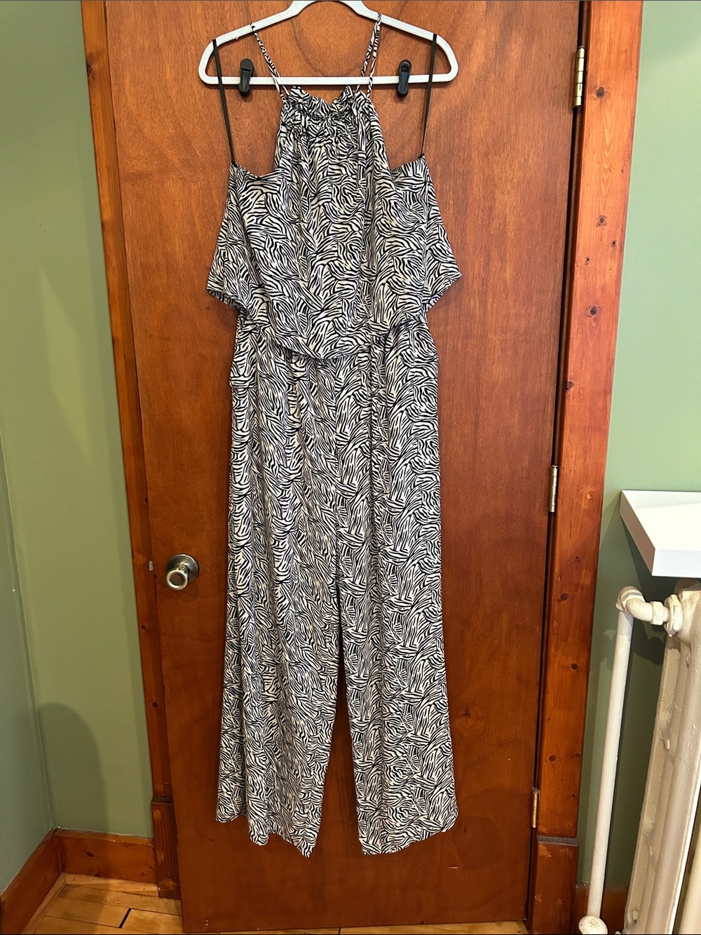Gibson zebra print chiffon jumpsuit size L